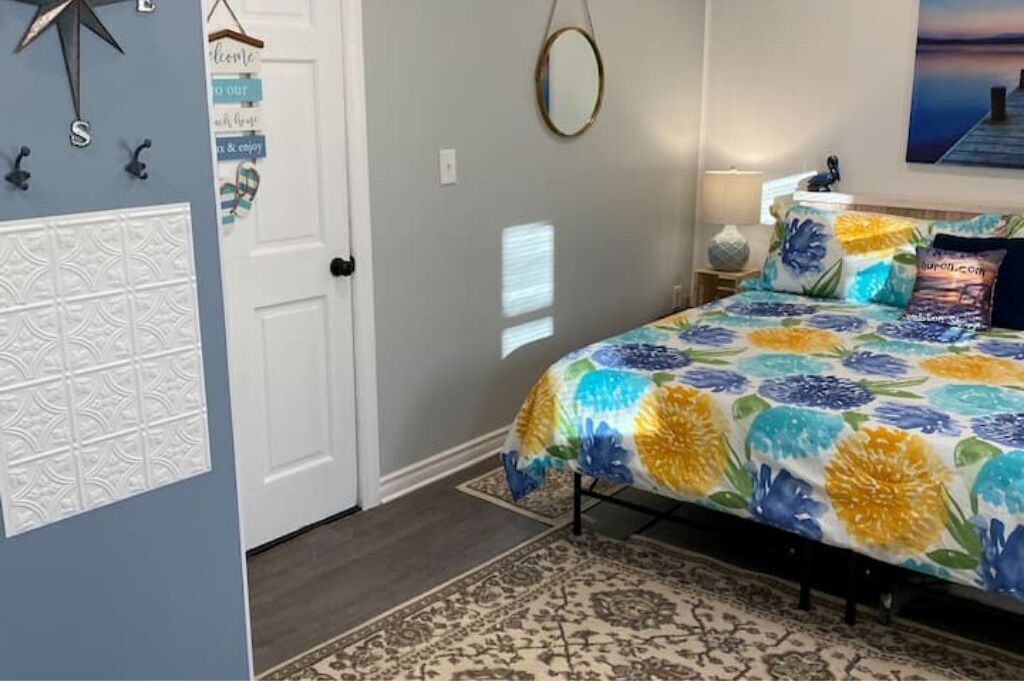 Photo of Bedroom in Thedford