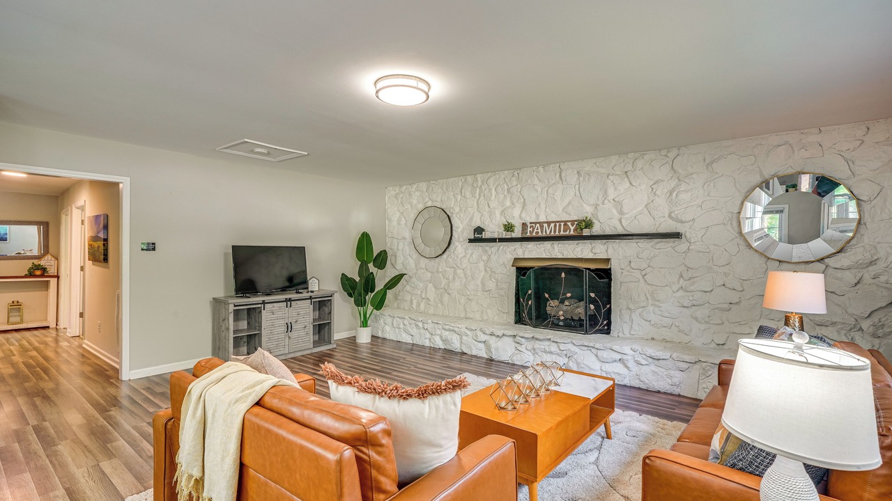 Photo of Livingroom in Hillsborough