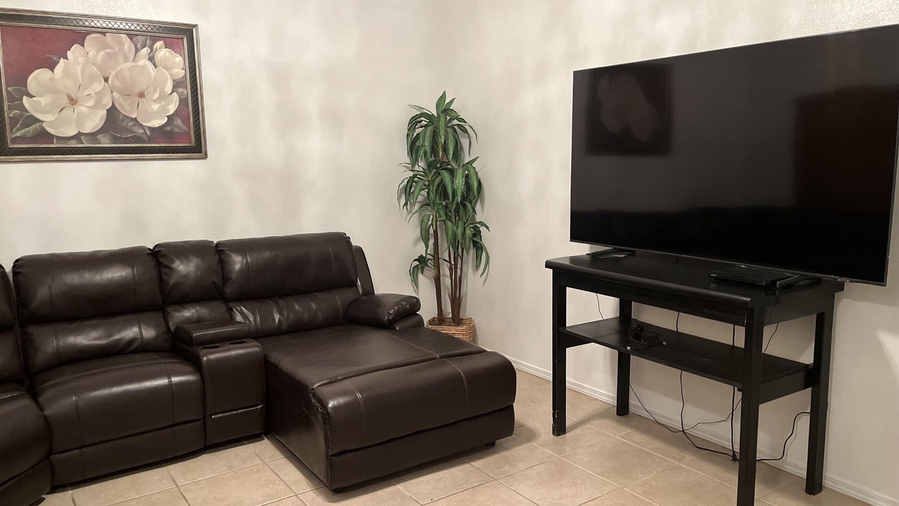 Photo of Livingroom in Socorro