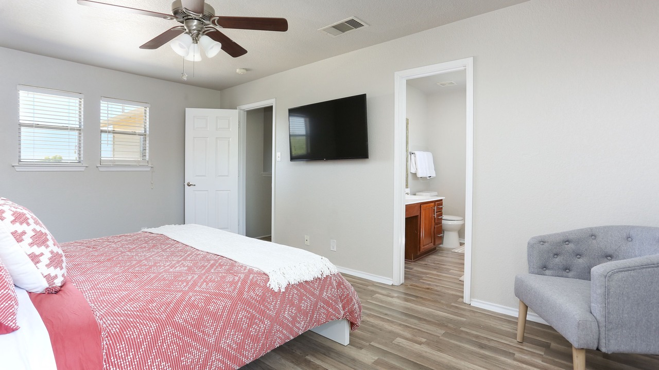 Photo of Bedroom in Leon Valley