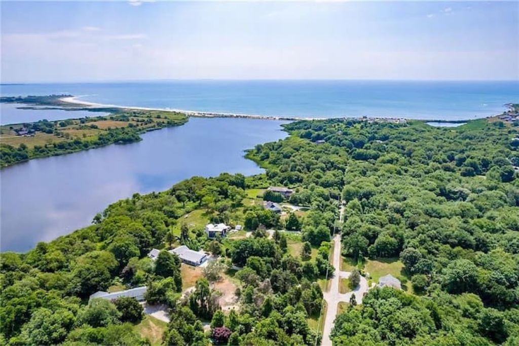 Photo of Others in Little Compton