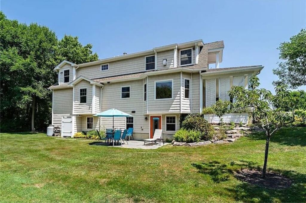 Photo of Others in Little Compton