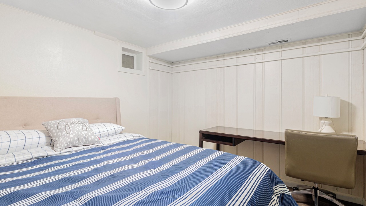 Photo of Bedroom in Bryn Mawr-Skyway