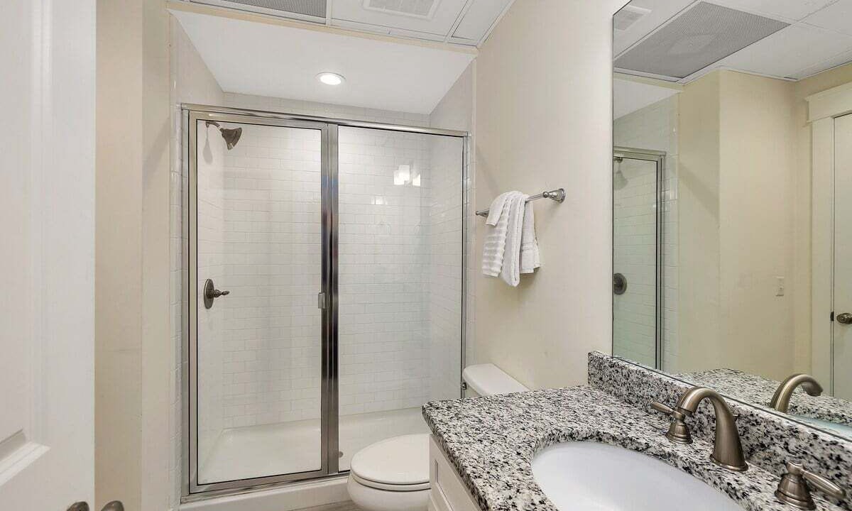 Photo of Bathroom in King City
