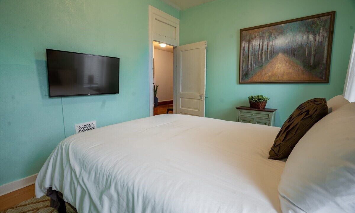 Photo of Bedroom in The Gate