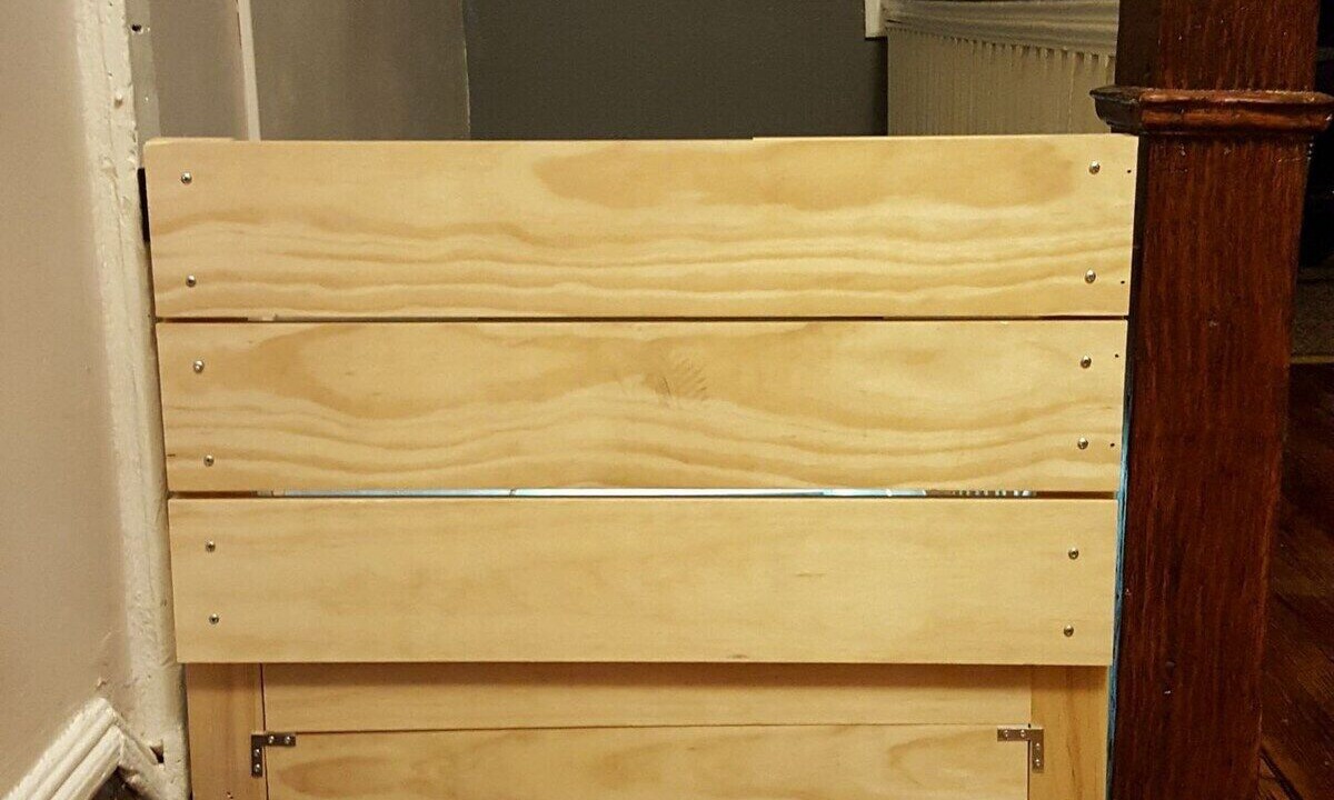 Photo of Others in The Gate