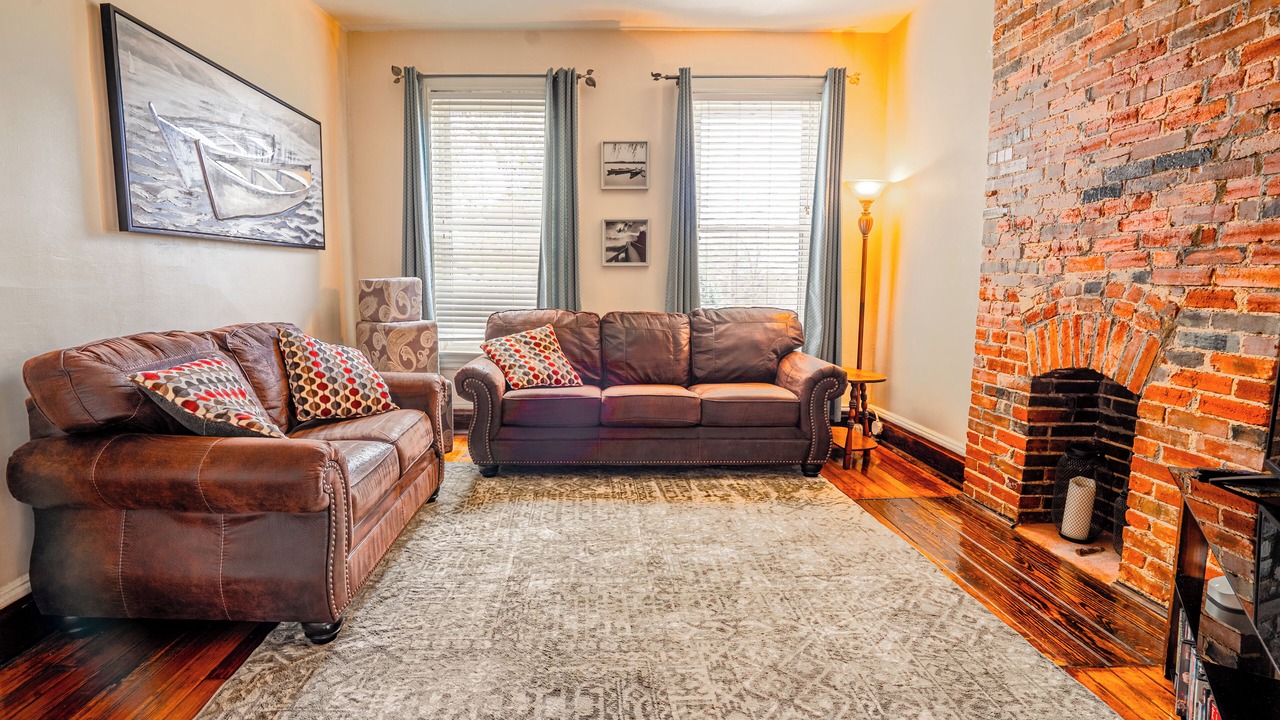 Photo of Livingroom in The Gate