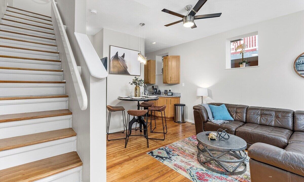 Photo of Livingroom in Soulard