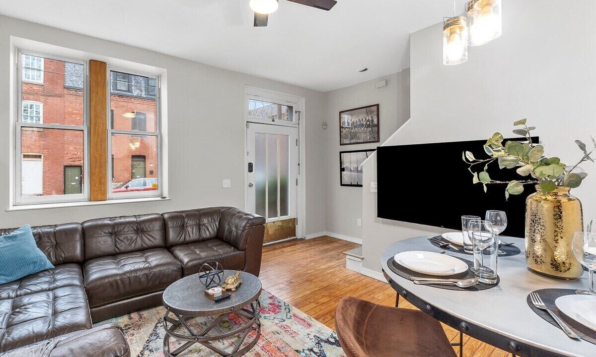 Photo of Livingroom in Soulard