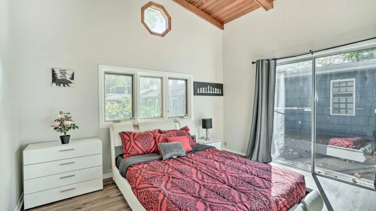 Photo of Bedroom in Highland