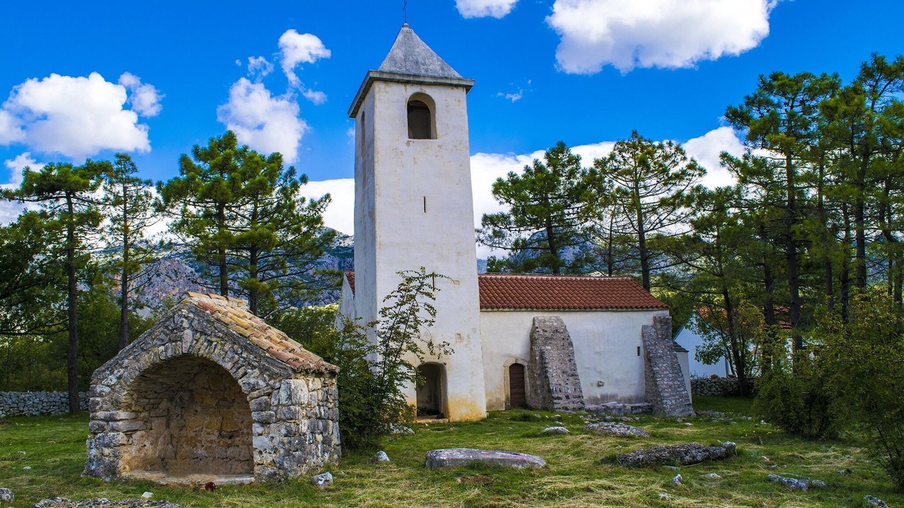 Photo of Others in Baric Draga