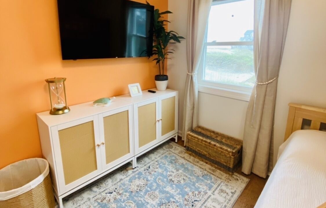 Photo of Bedroom in Rodanthe