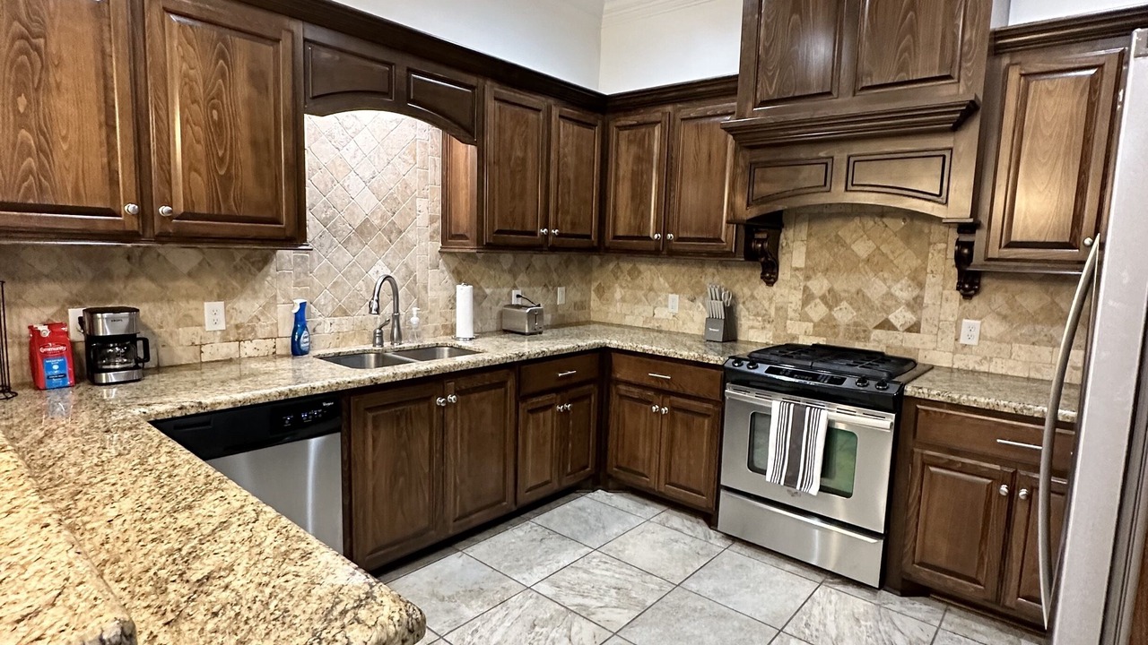 Photo of Kitchen in Sulphur