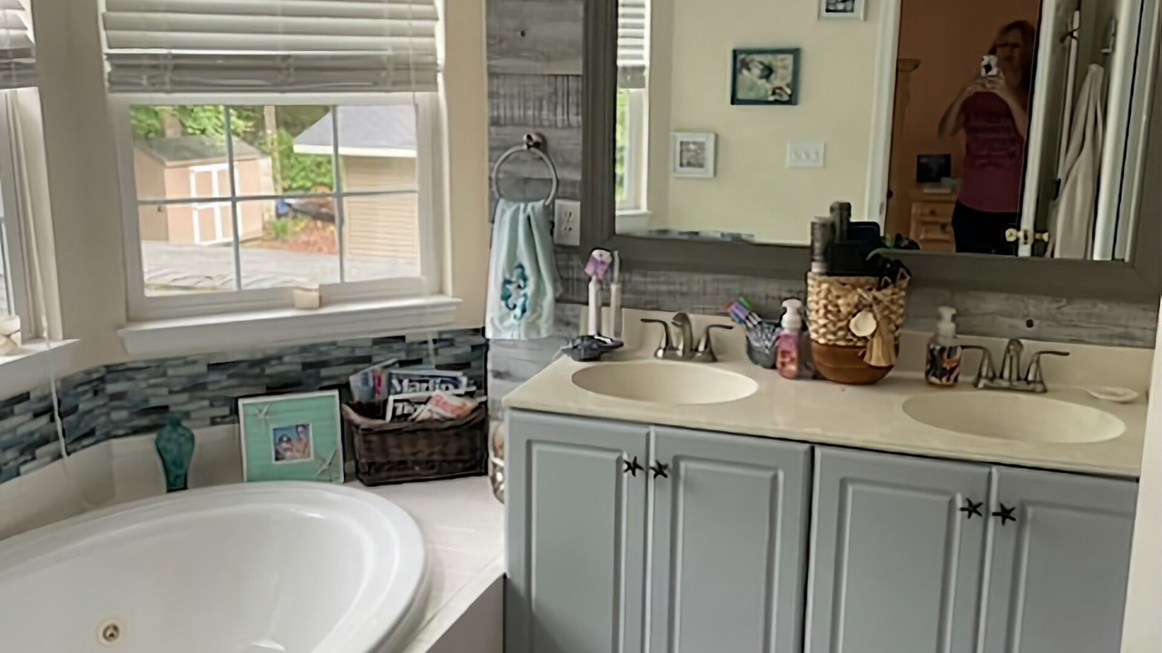Photo of Bathroom in Ocean Pines