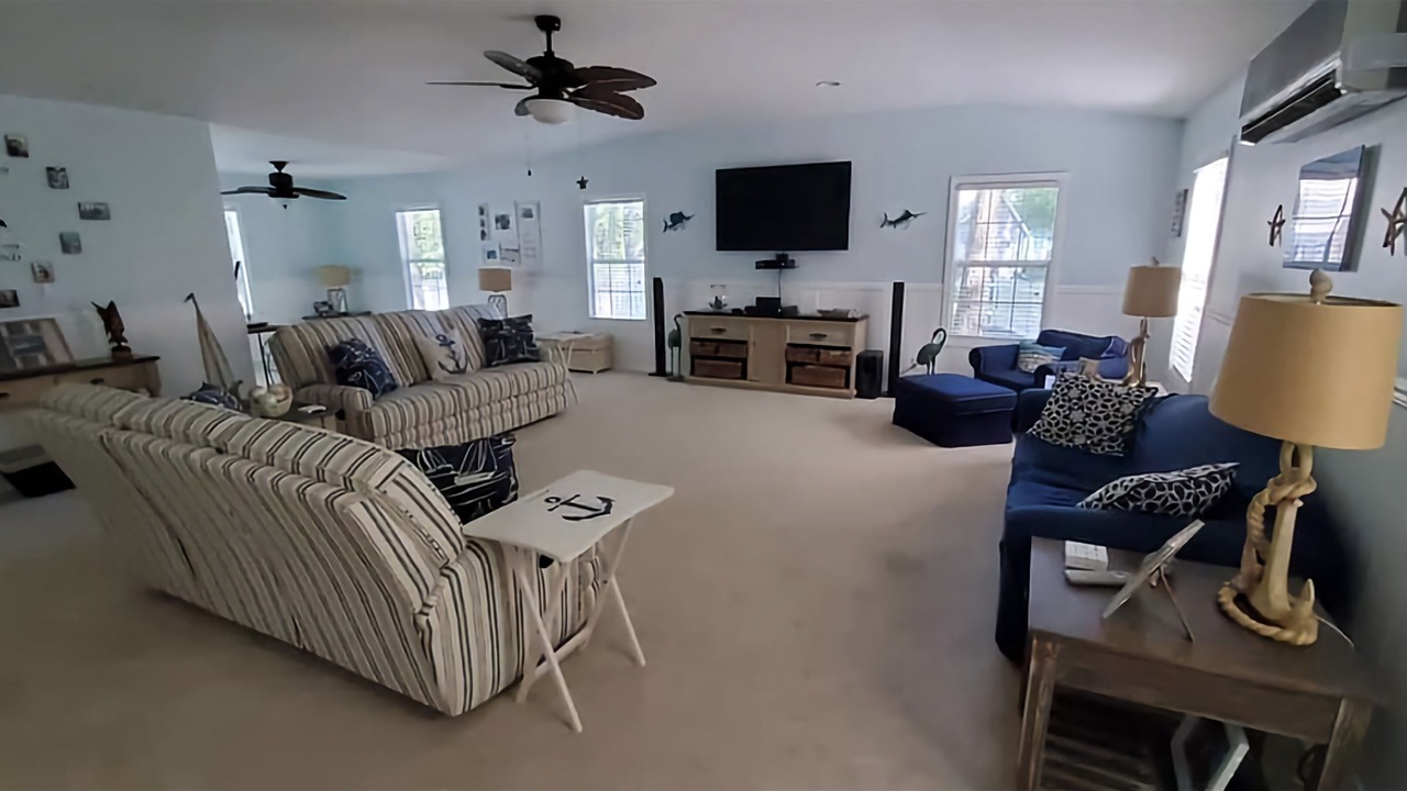 Photo of Livingroom in Ocean Pines