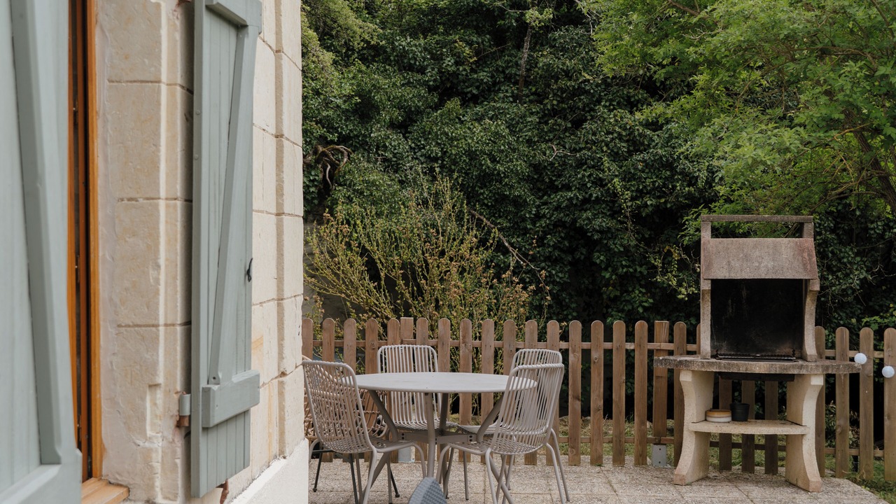 Photo of Outdoor in Beaumont-en-Veron