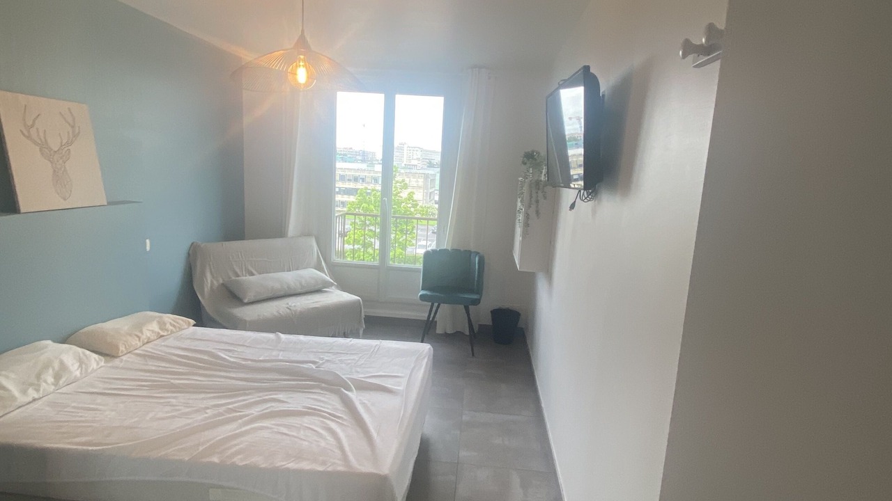 Photo of Bedroom in Villejean