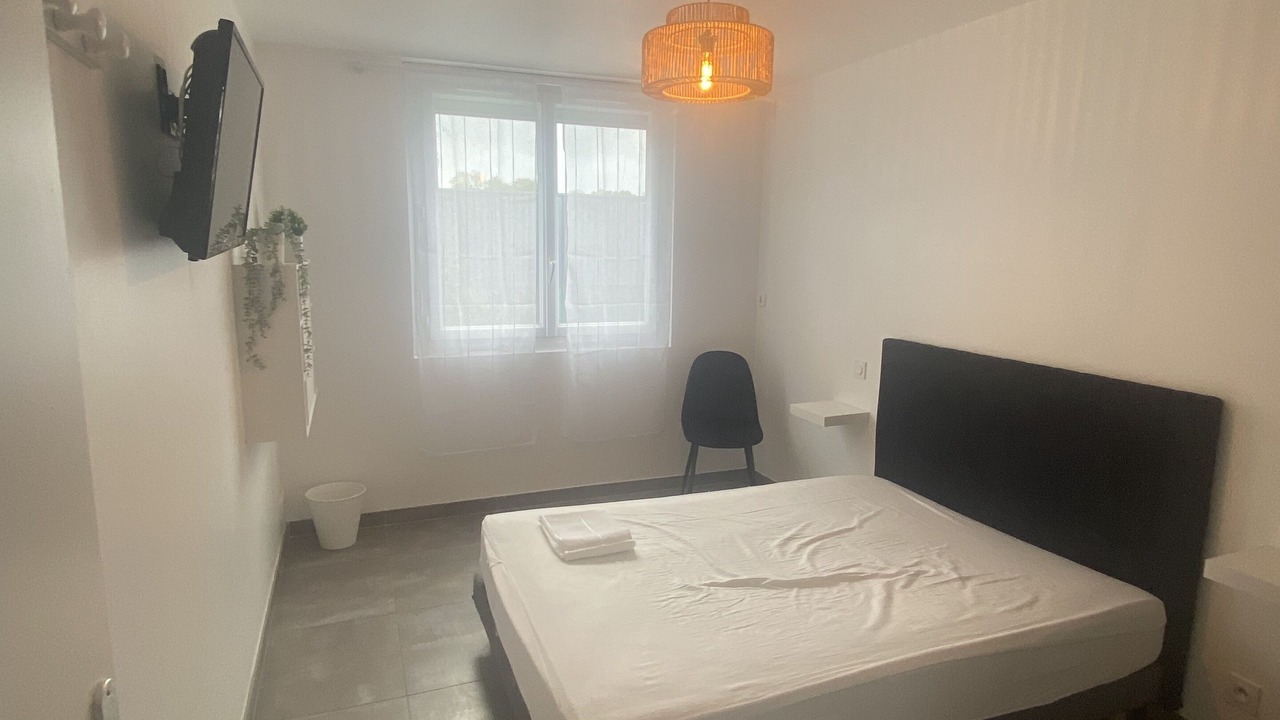 Photo of Bedroom in Villejean