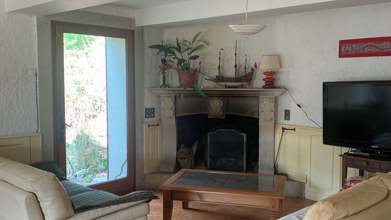 Photo of Livingroom in Dauphin