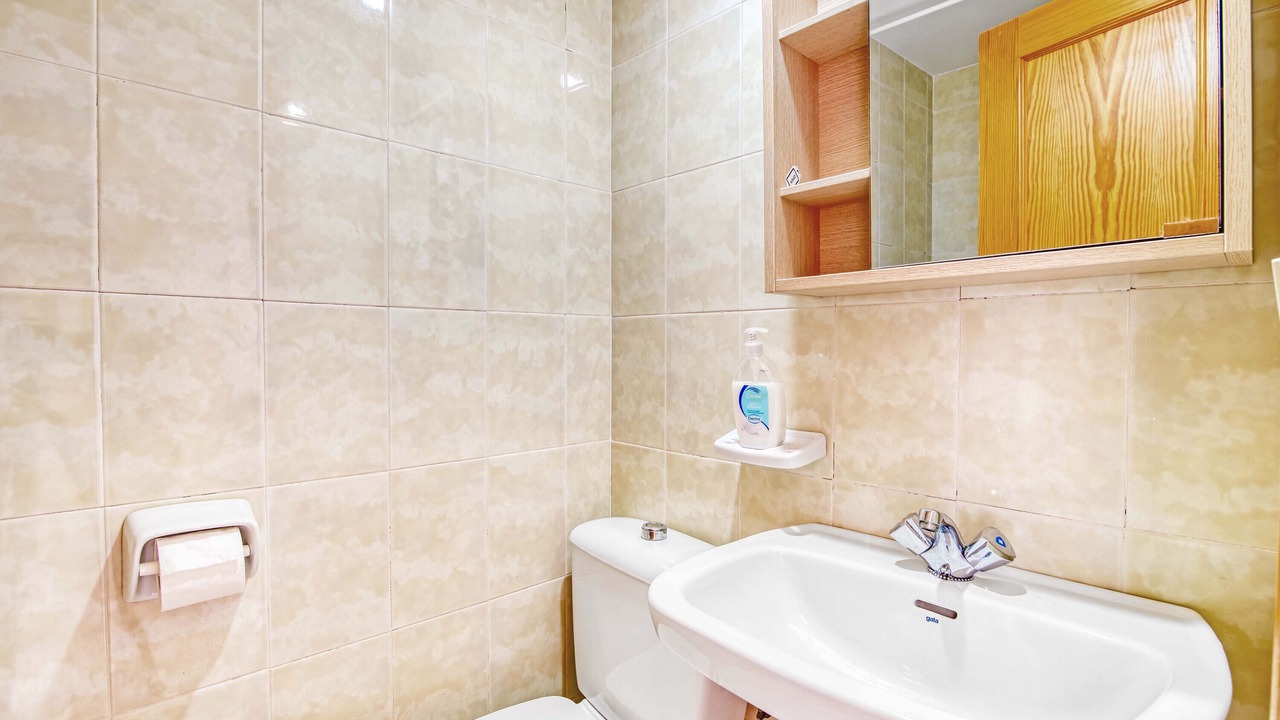 Photo of Bathroom in Xeraco