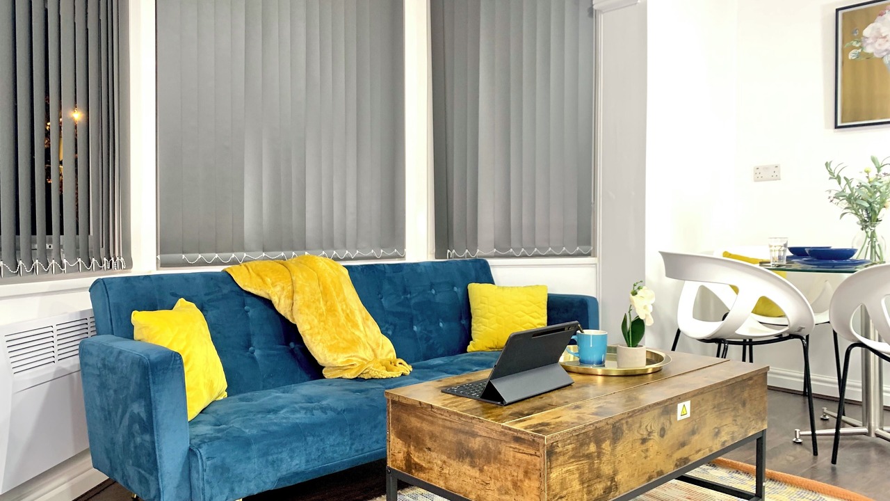 Photo of Livingroom in Moseley