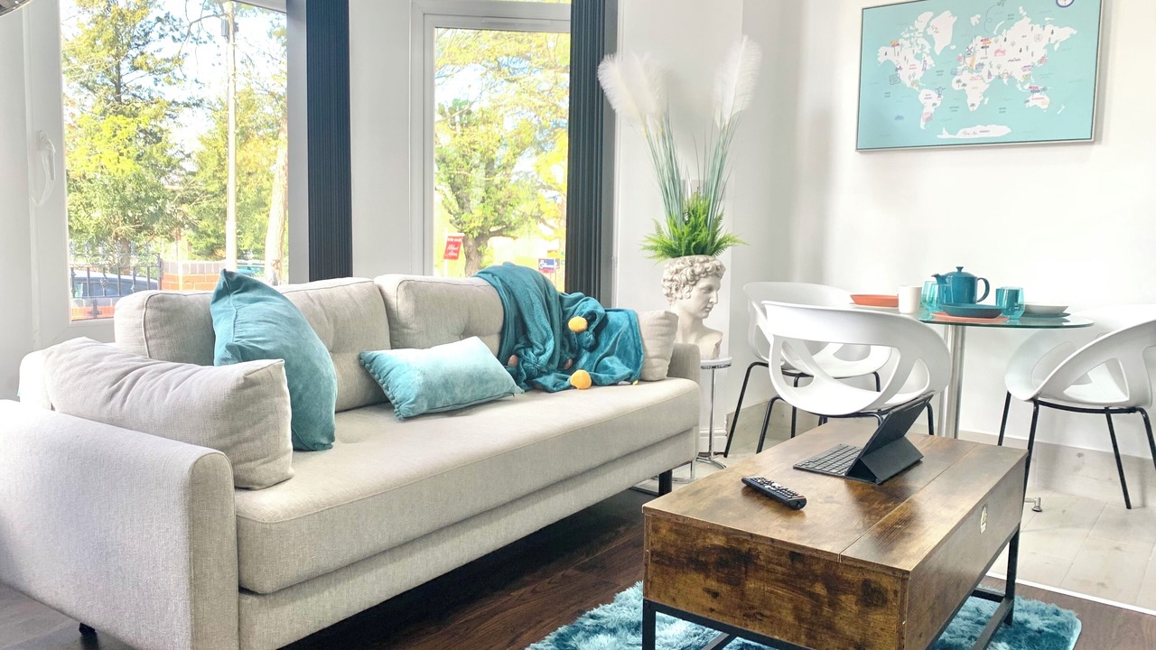 Photo of Livingroom in Moseley