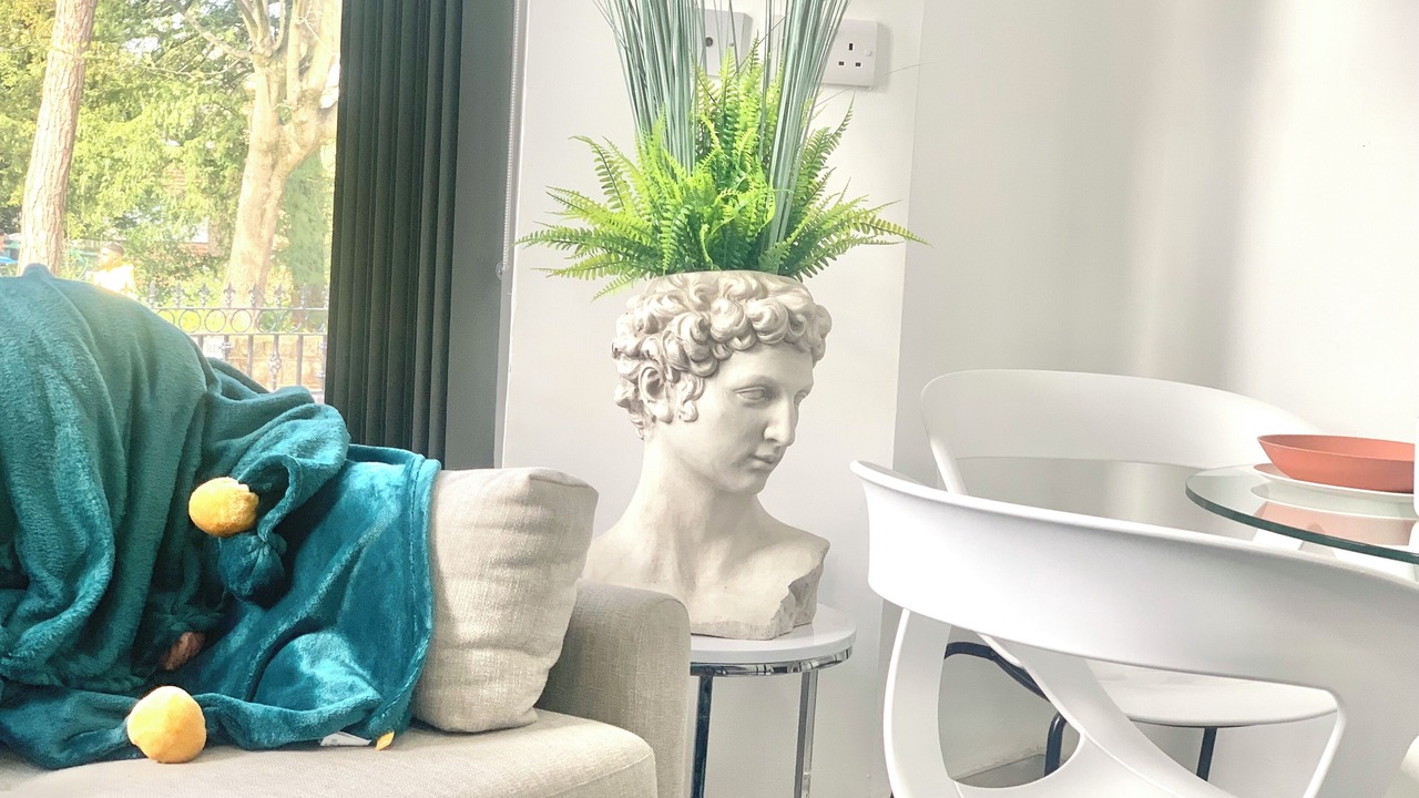 Photo of Livingroom in Moseley