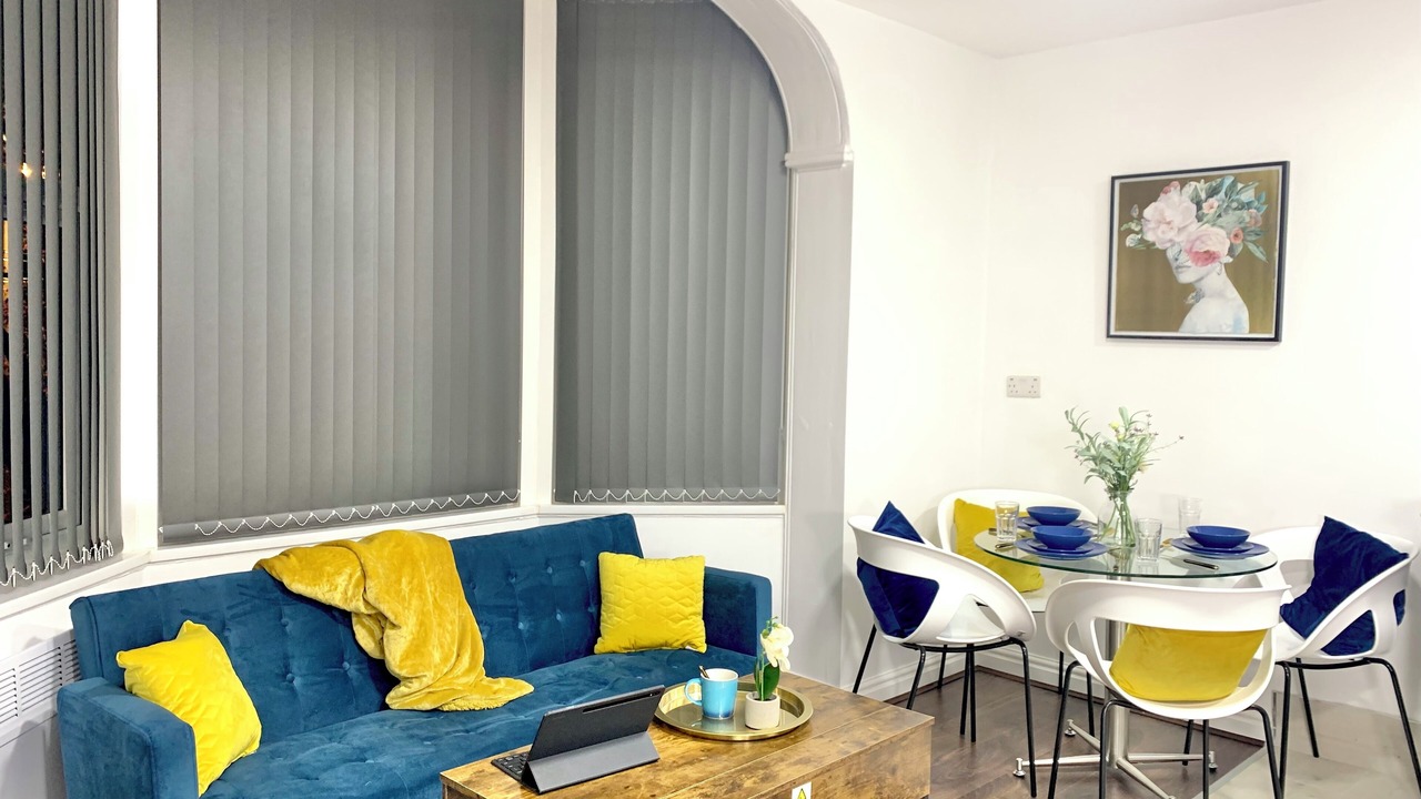 Photo of Livingroom in Moseley