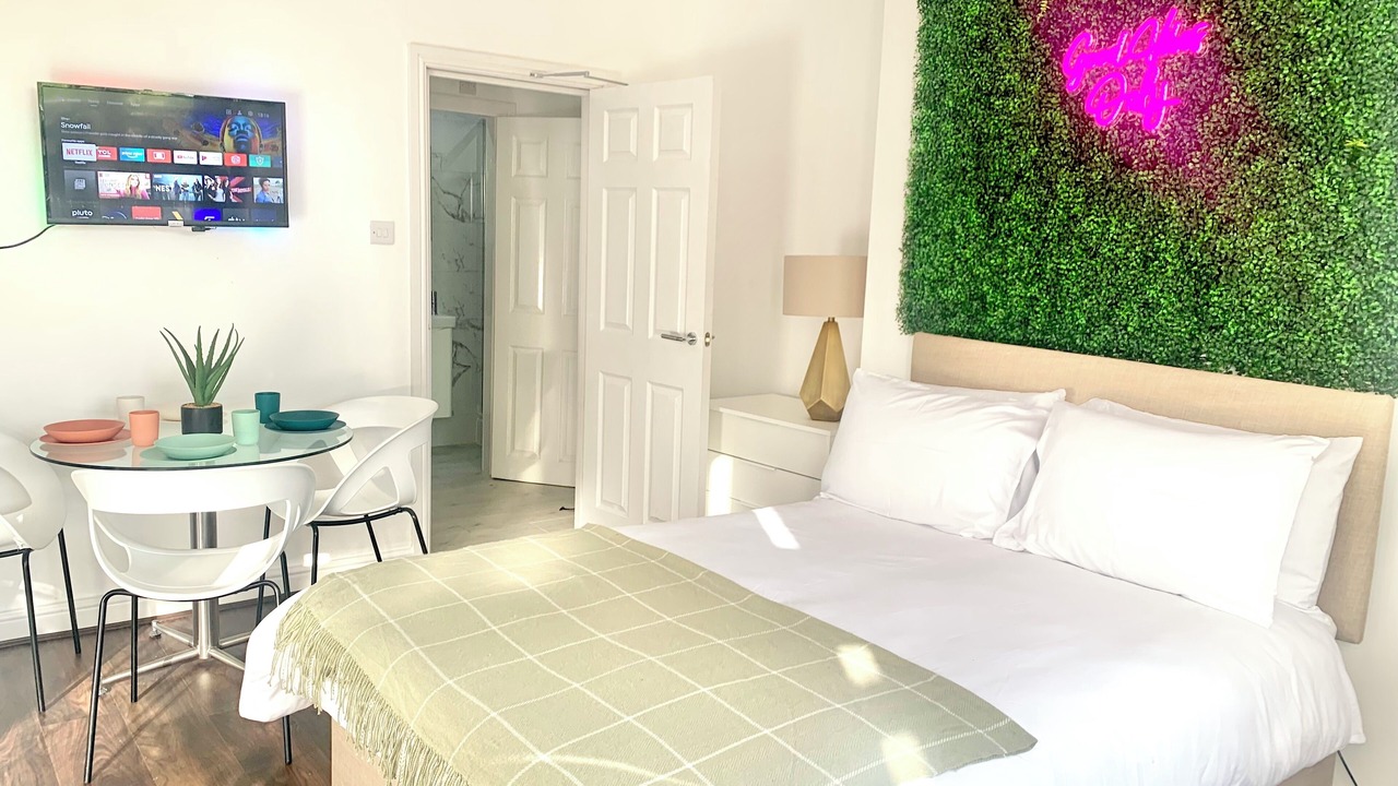 Photo of Bedroom in Moseley