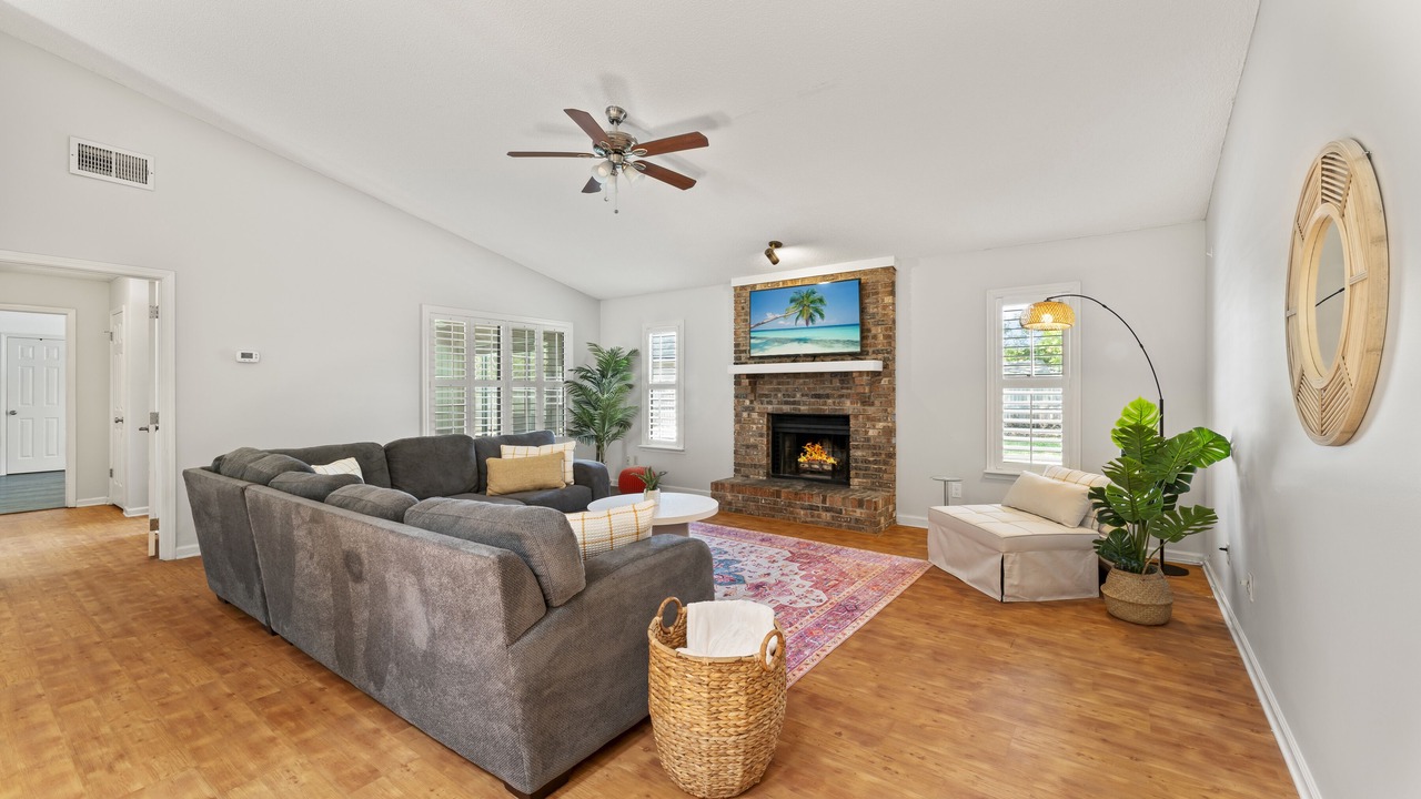 Photo of Livingroom in Del Rio