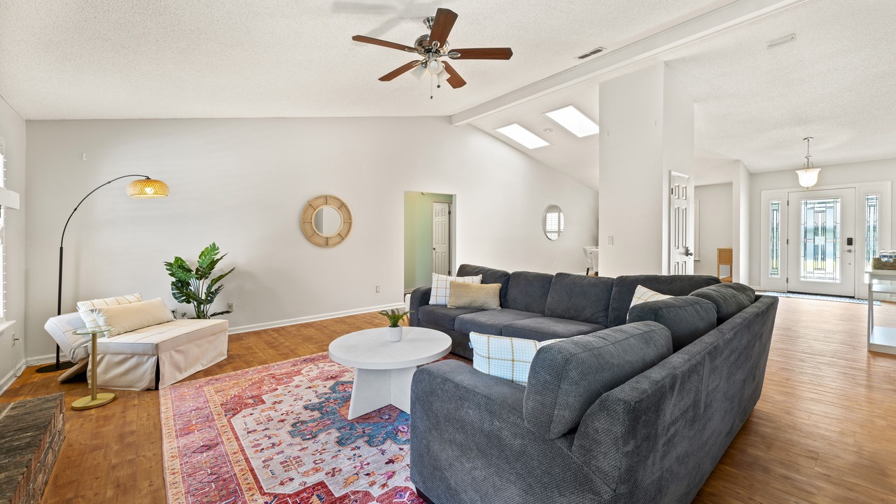 Photo of Livingroom in Del Rio