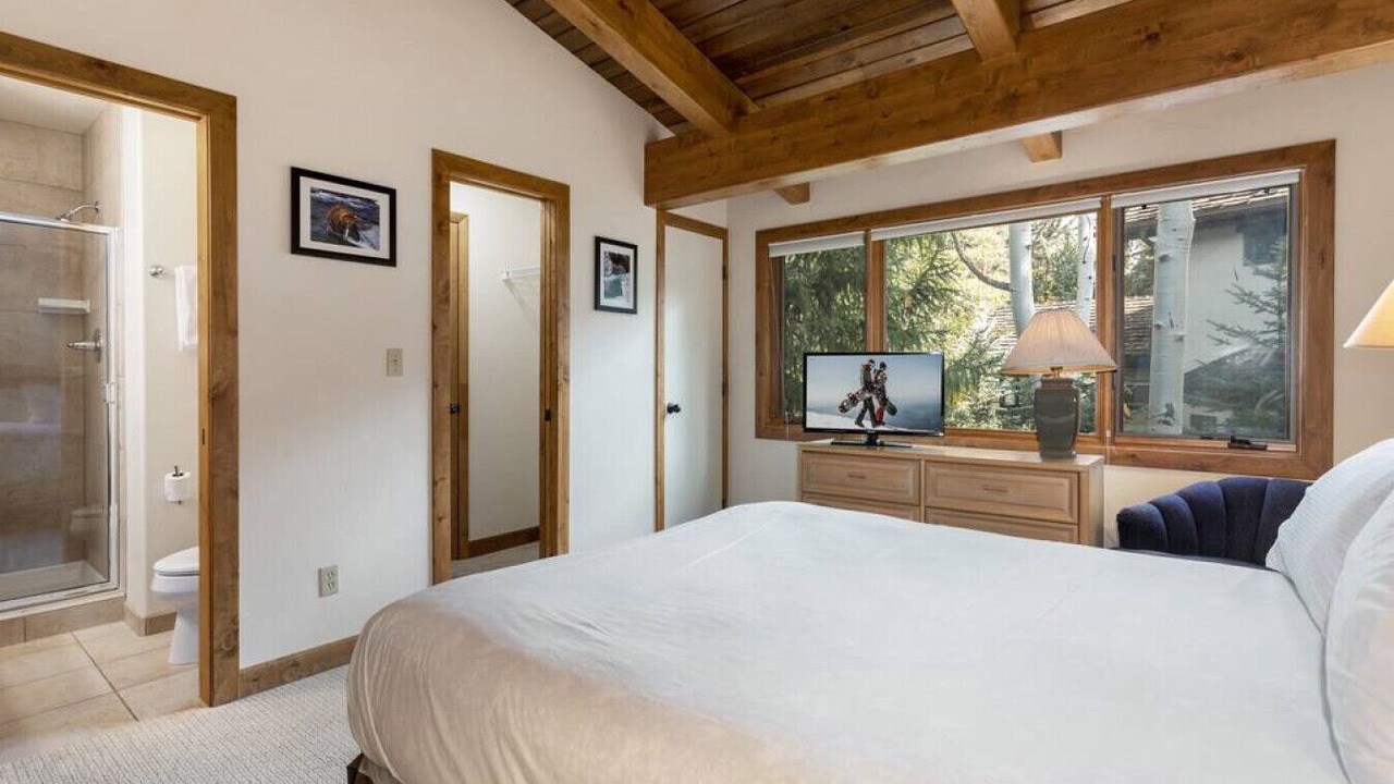 Photo of Bedroom in Vail