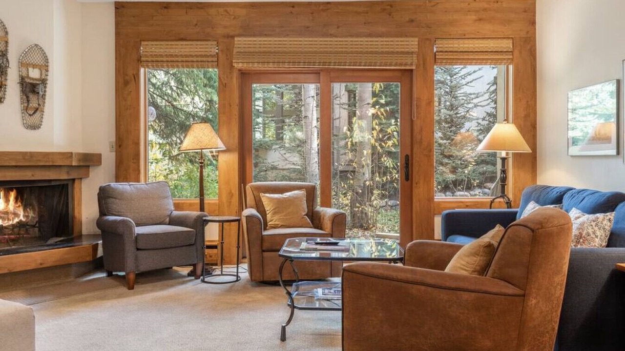 Photo of Livingroom in Vail