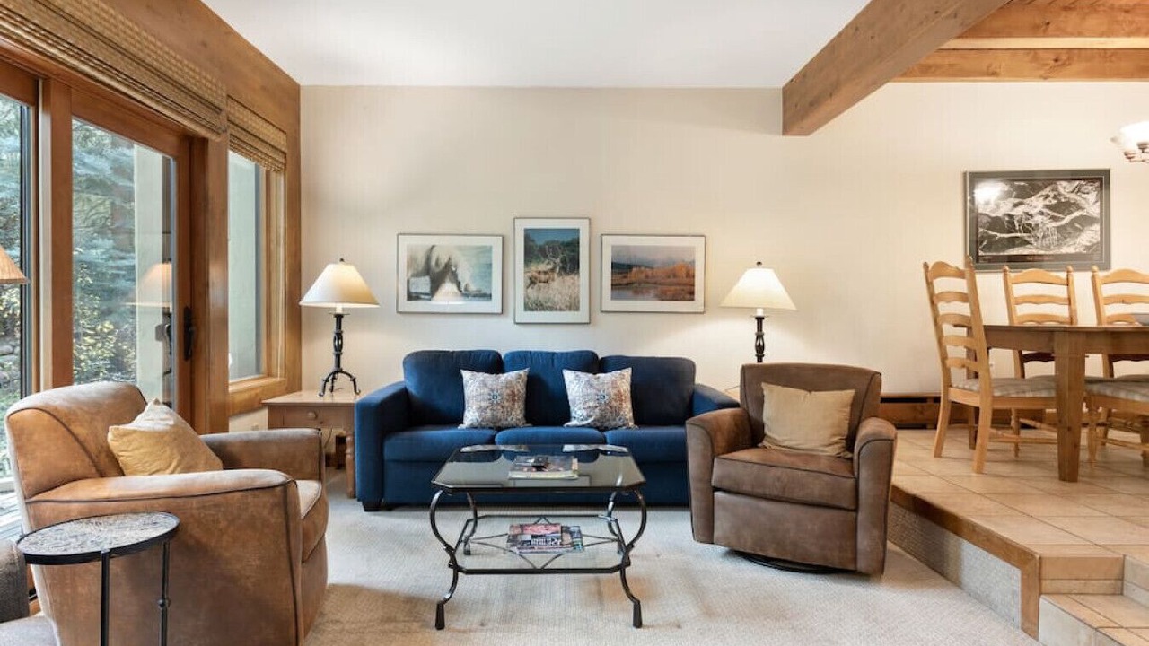 Photo of Livingroom in Vail
