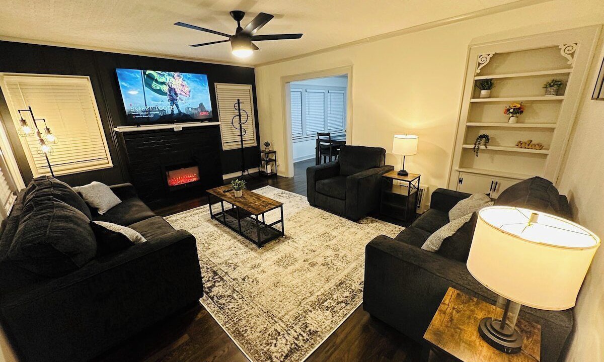 Photo of Livingroom in Independence