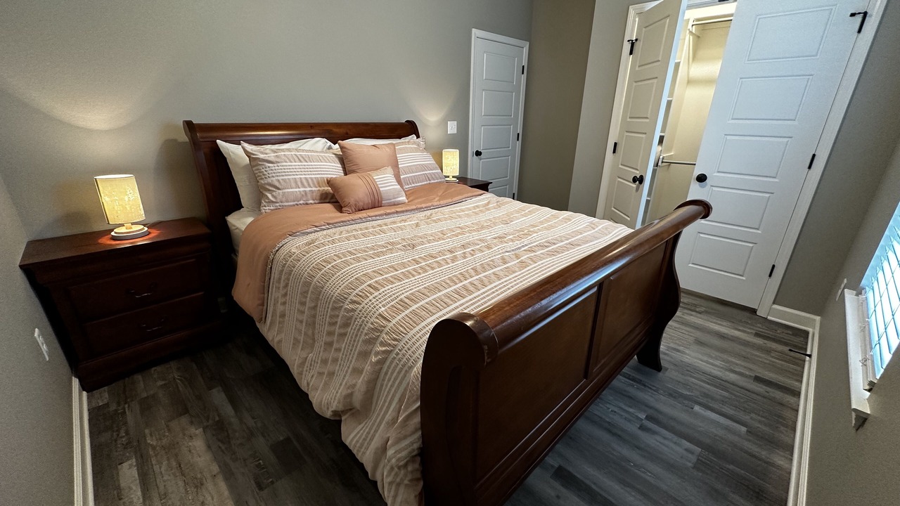 Photo of Bedroom in Conway