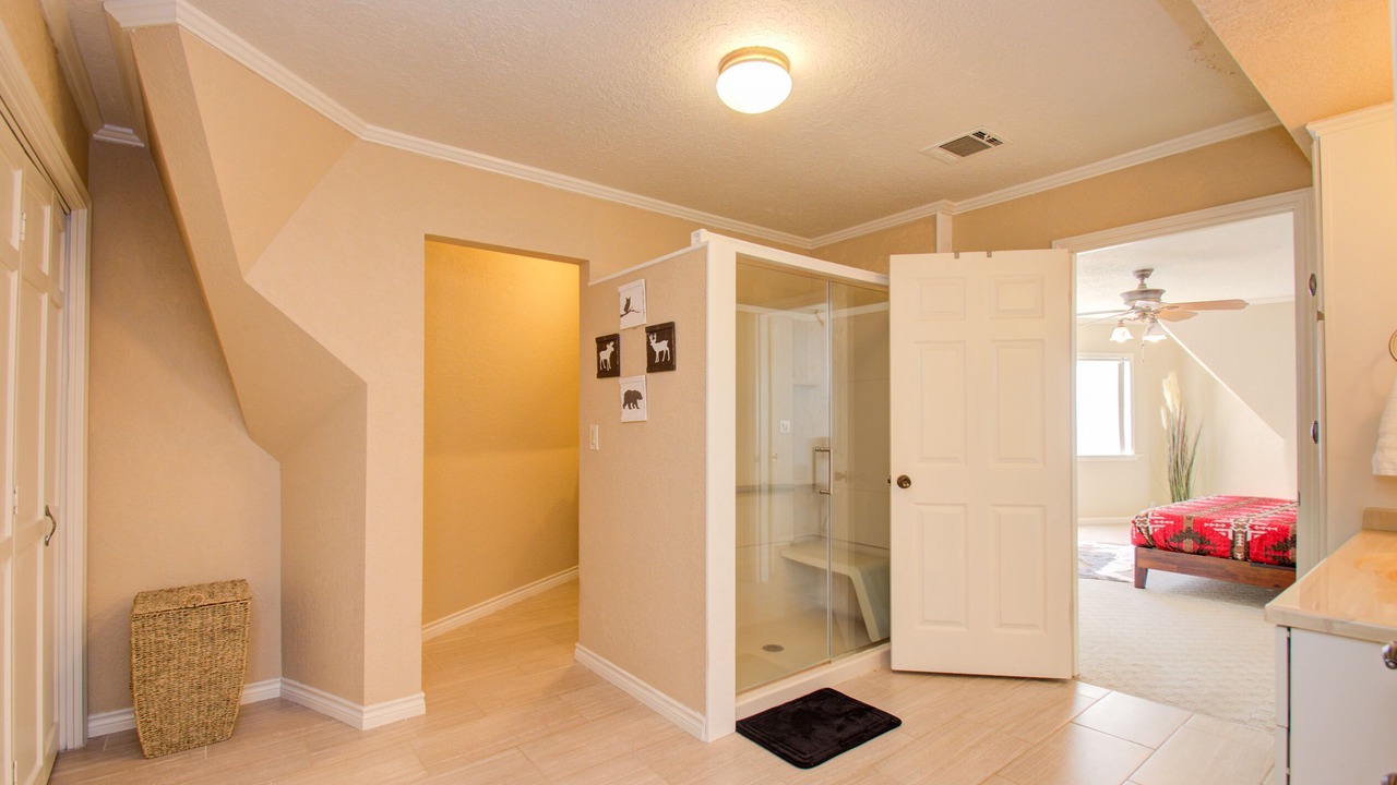Photo of Bedroom in Texas Gulf Coast Region