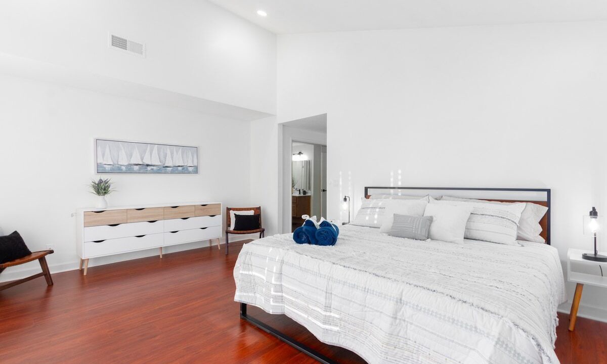 Photo of Bedroom in Solana Beach