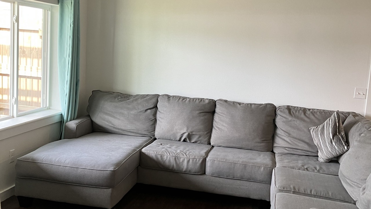 Photo of Livingroom in Lowell