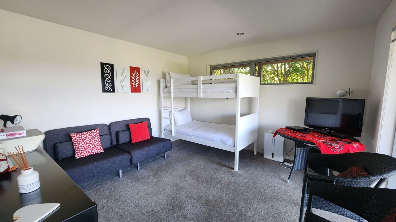 Photo of Livingroom in Oneroa