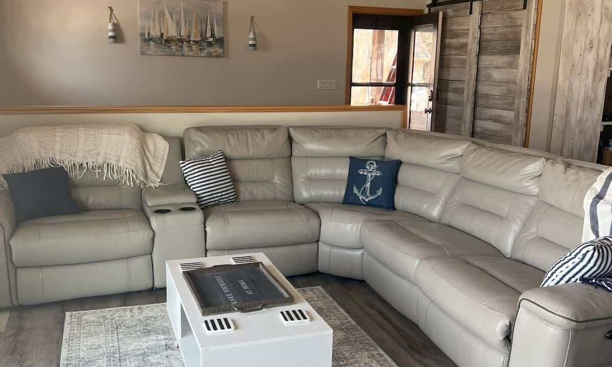 Photo of Livingroom in Ottertail
