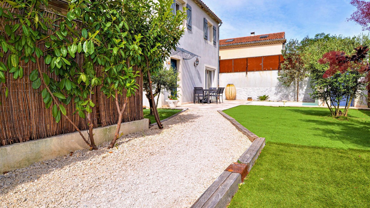 Photo of Others in Carpentras