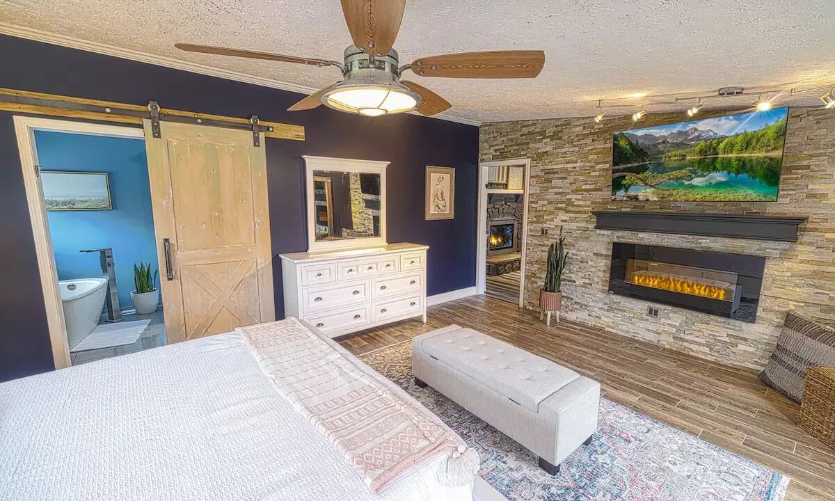 Photo of Bedroom in Cedar Lake