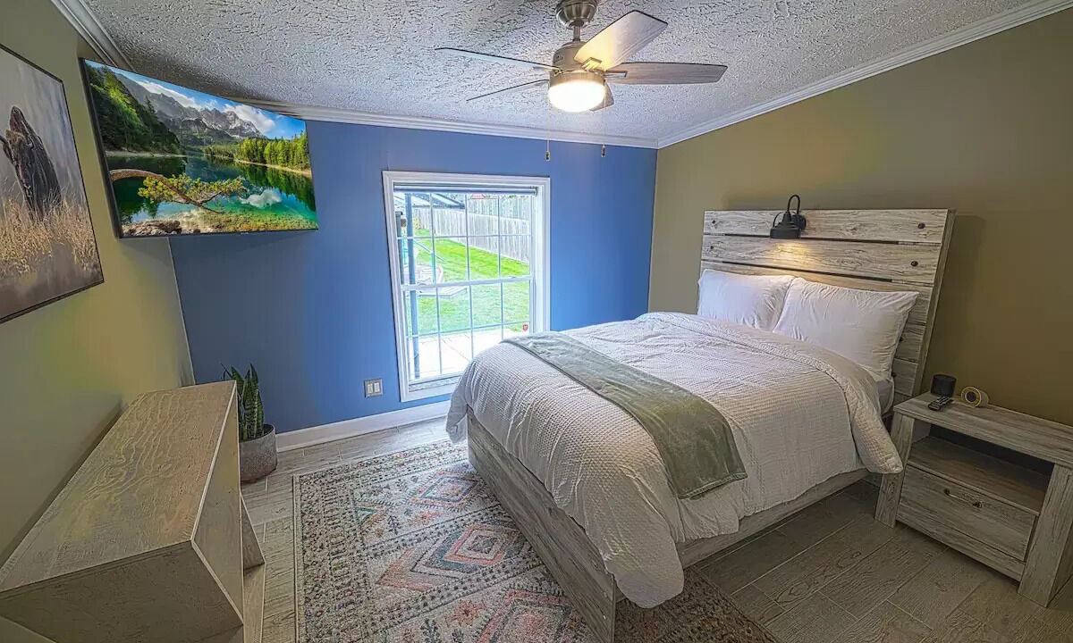 Photo of Bedroom in Cedar Lake