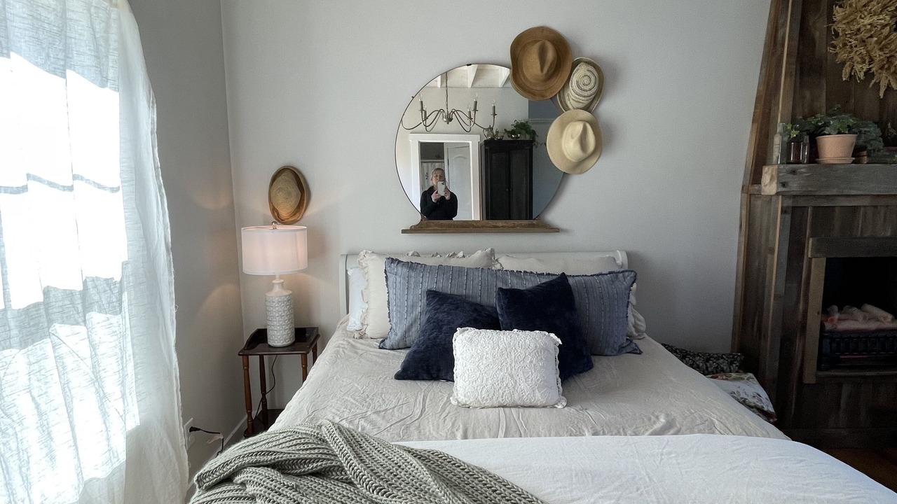 Photo of Bedroom in Johnson County