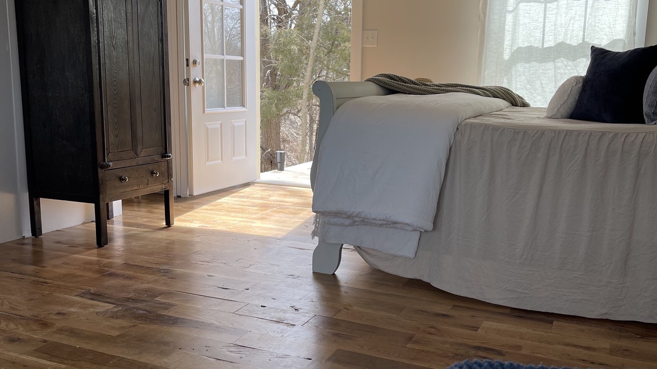 Photo of Bedroom in Johnson County