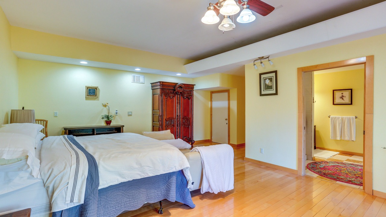 Photo of Bedroom in Junction City