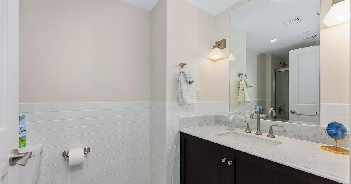 Photo of Bathroom in Diamond Beach