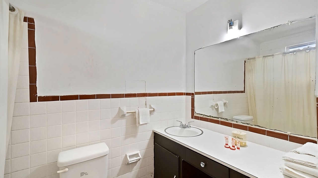 Photo of Bathroom in Beeville