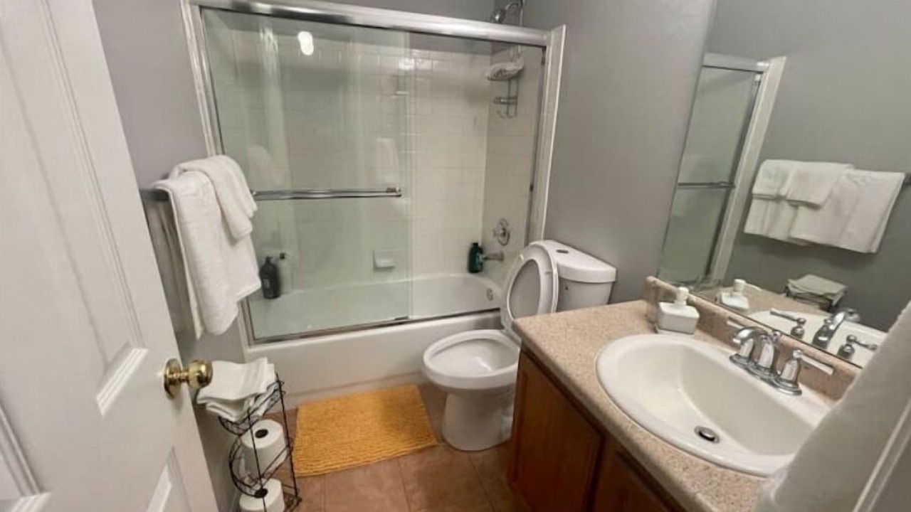 Photo of Bathroom in Aurora